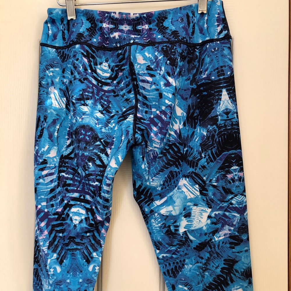 Zella Live-in Reversible Dri-Fit Workout Capri